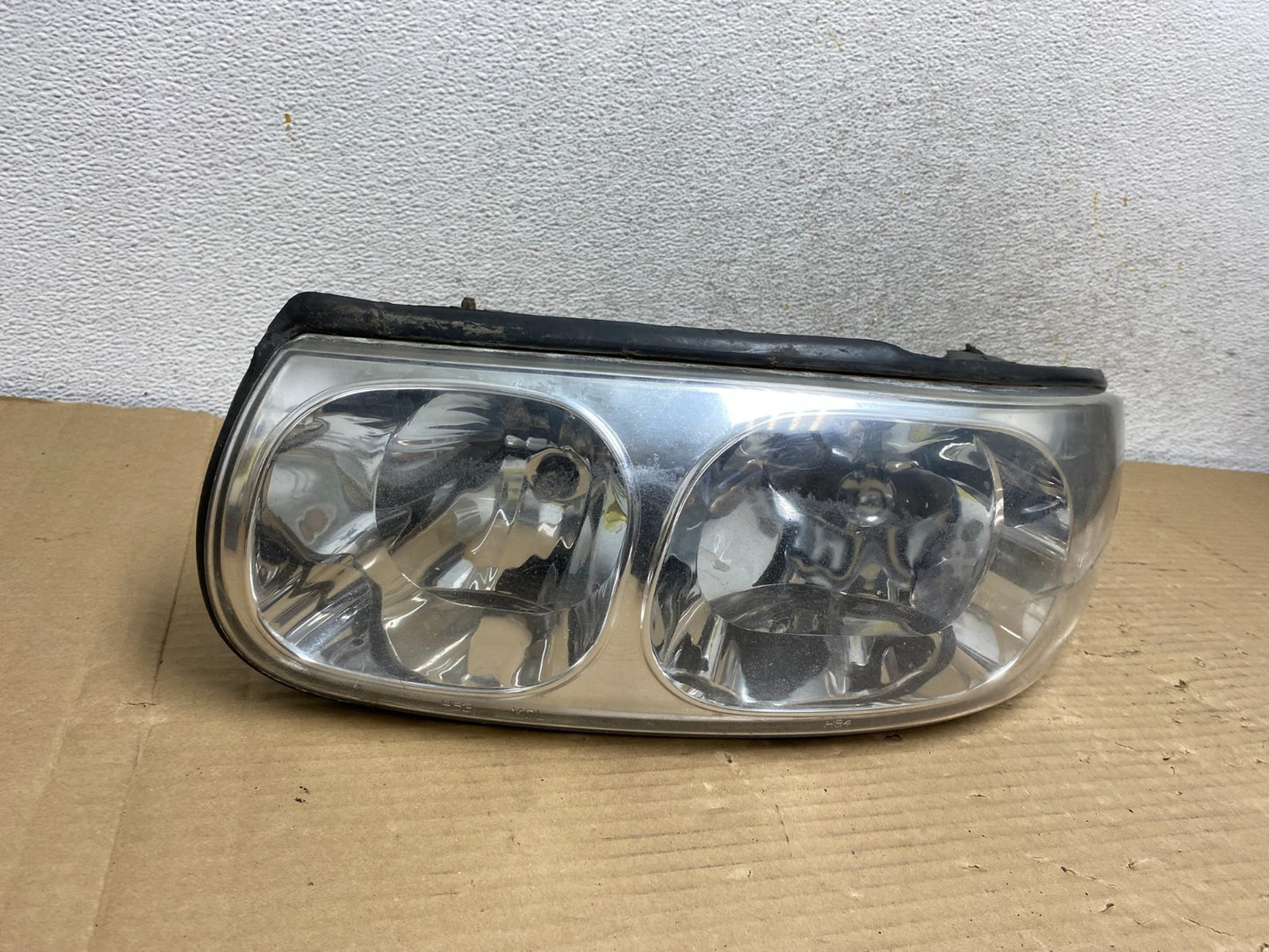 2000 to 2005 Buick Lesabre Headlight Left Driver Lh Side Halogen AH0567 DW1