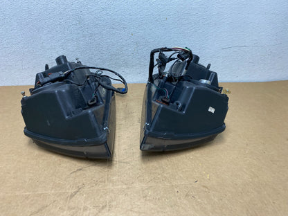 1999 - 2004 Jeep Grand Cherokee Left+Right Set Halogen Headlights AD6329 DW9