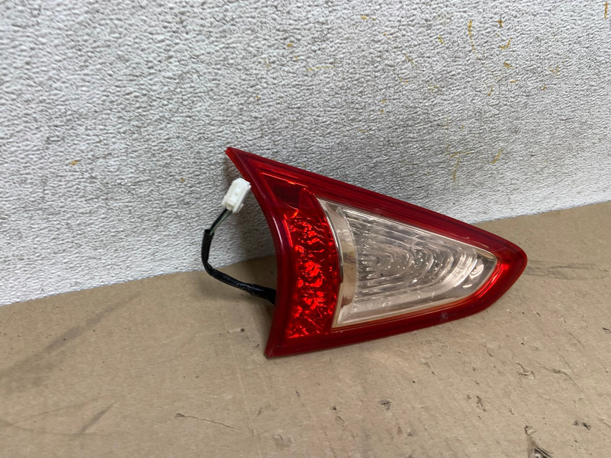 2008-2012 Infiniti Ex35 Inner Left Driver LH Side Tail Light AH6913 LK1