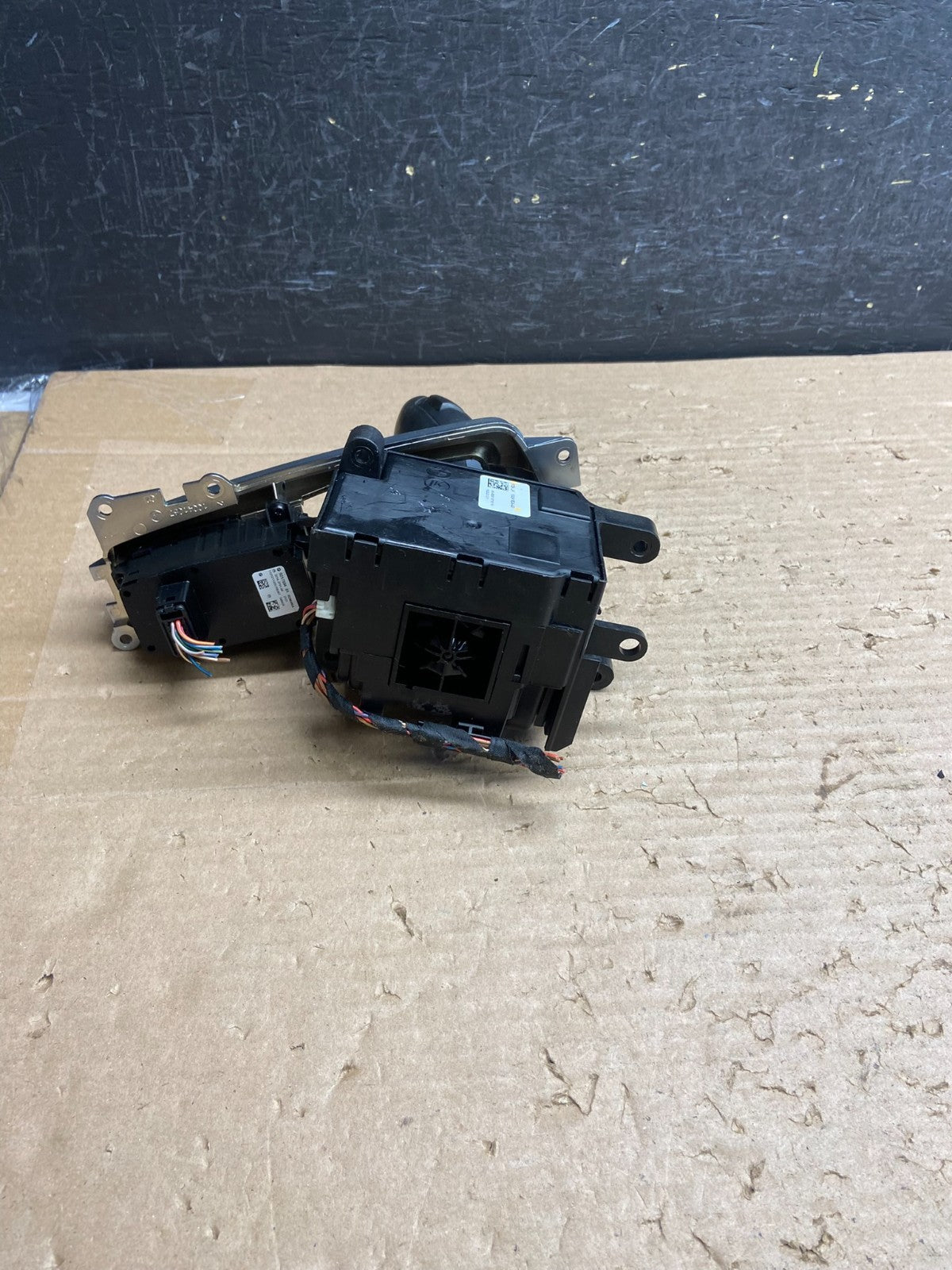 2010 to 2014 BMW X3 Shift Shifter Selector Gear AG8538 DG3