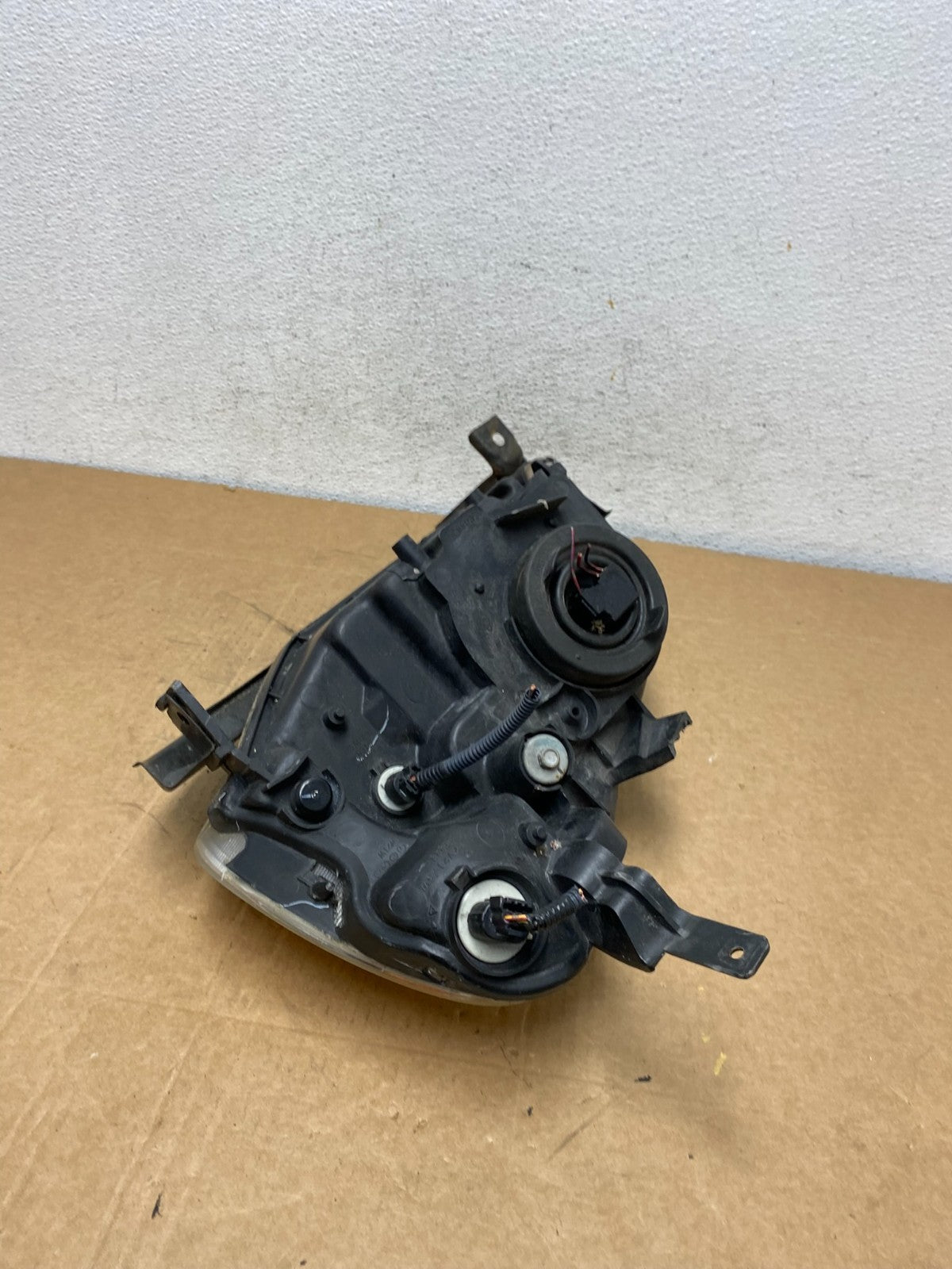 2001 - 2003 Honda Civic Coupe Headlight Halogen Right Passenger Rh AD6025 DW6