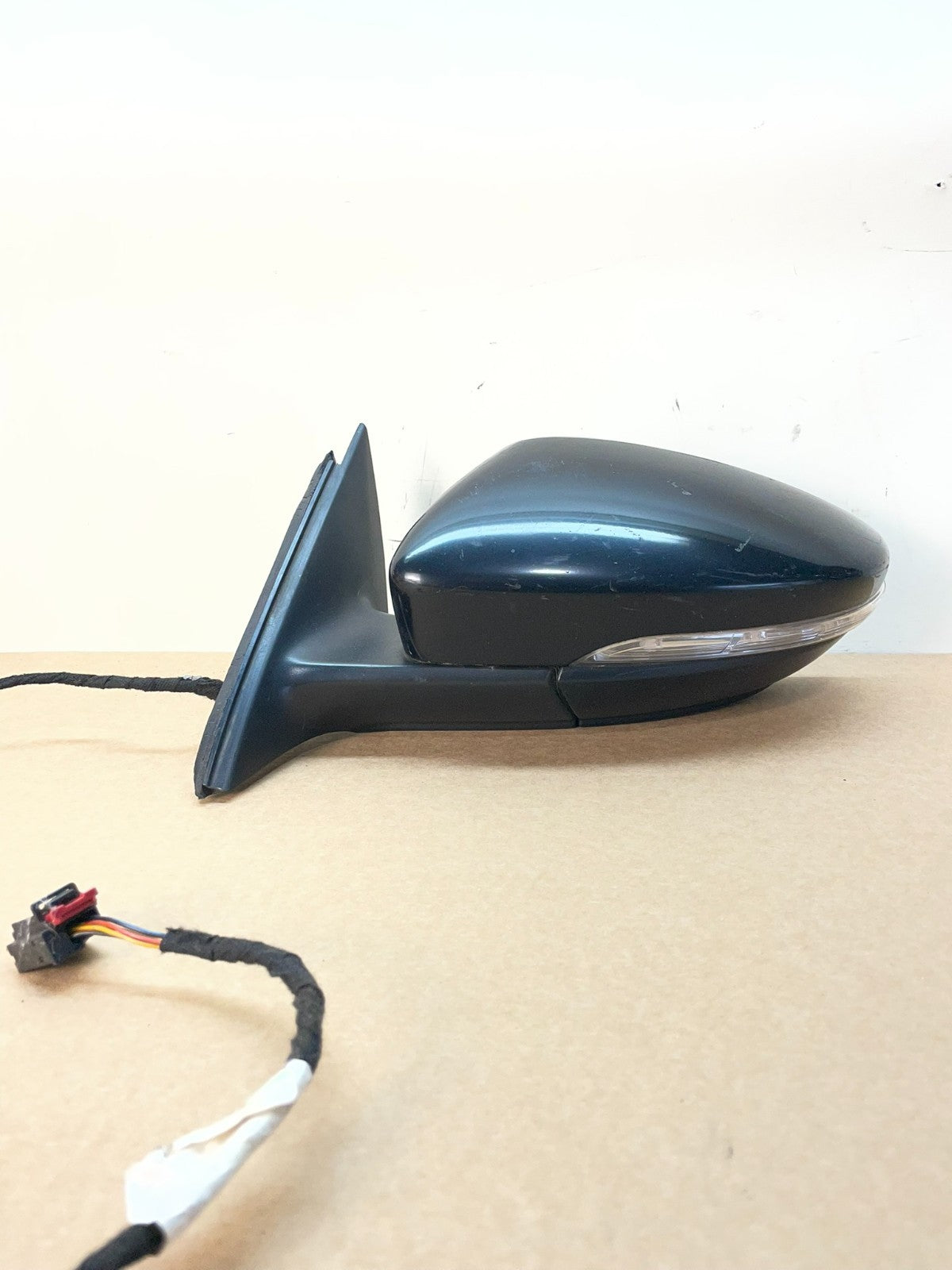 2012 to 2016 Volkswagen Passat Left Driver LH Turn View Door Mirror AG2793 MS0