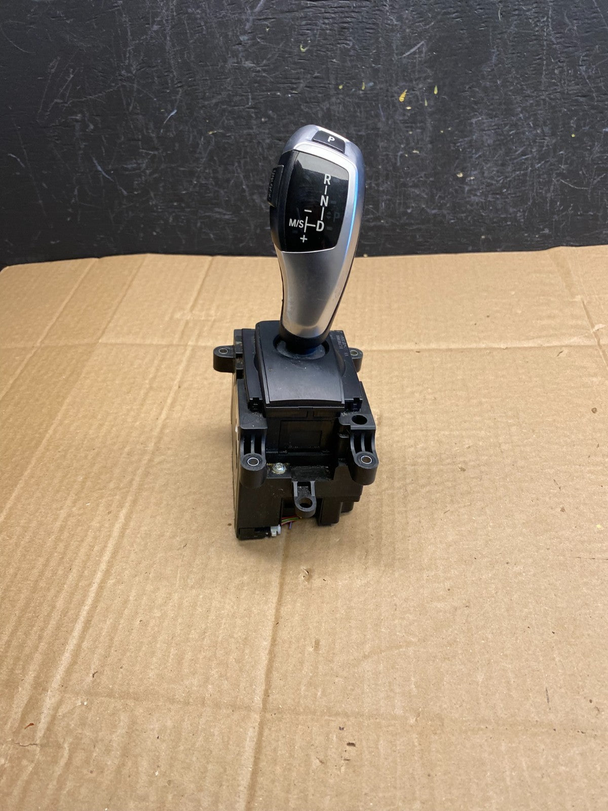 2010 to 2014 BMW X3 Shift Shifter Selector Gear AC9305 DG0