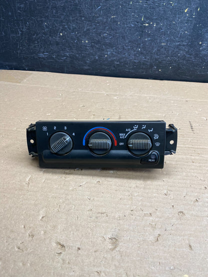 1998-2002 Chevrolet S10 Blazer HVAC A/C Heater Climate Control Module AG5280 DG0