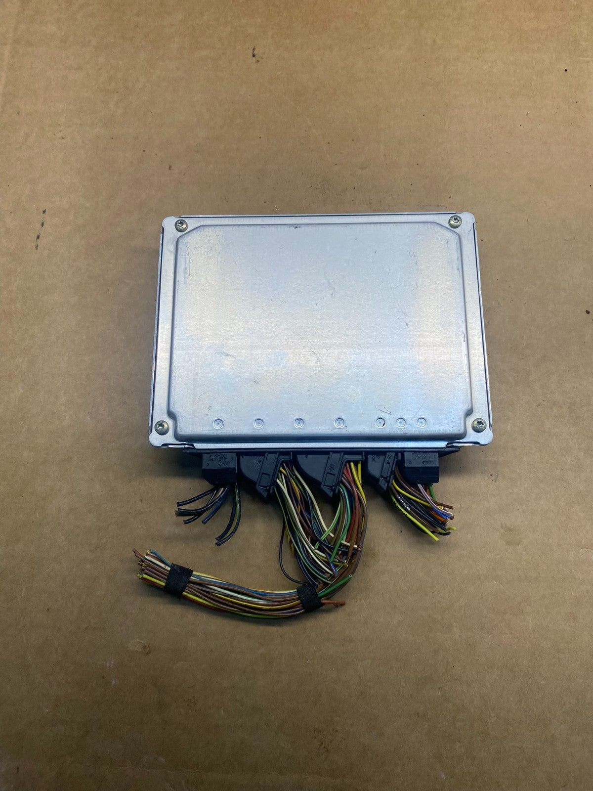 2004 2005 Bmw 530i Ecm Ecu Engine Computer Module AD7455 DG1