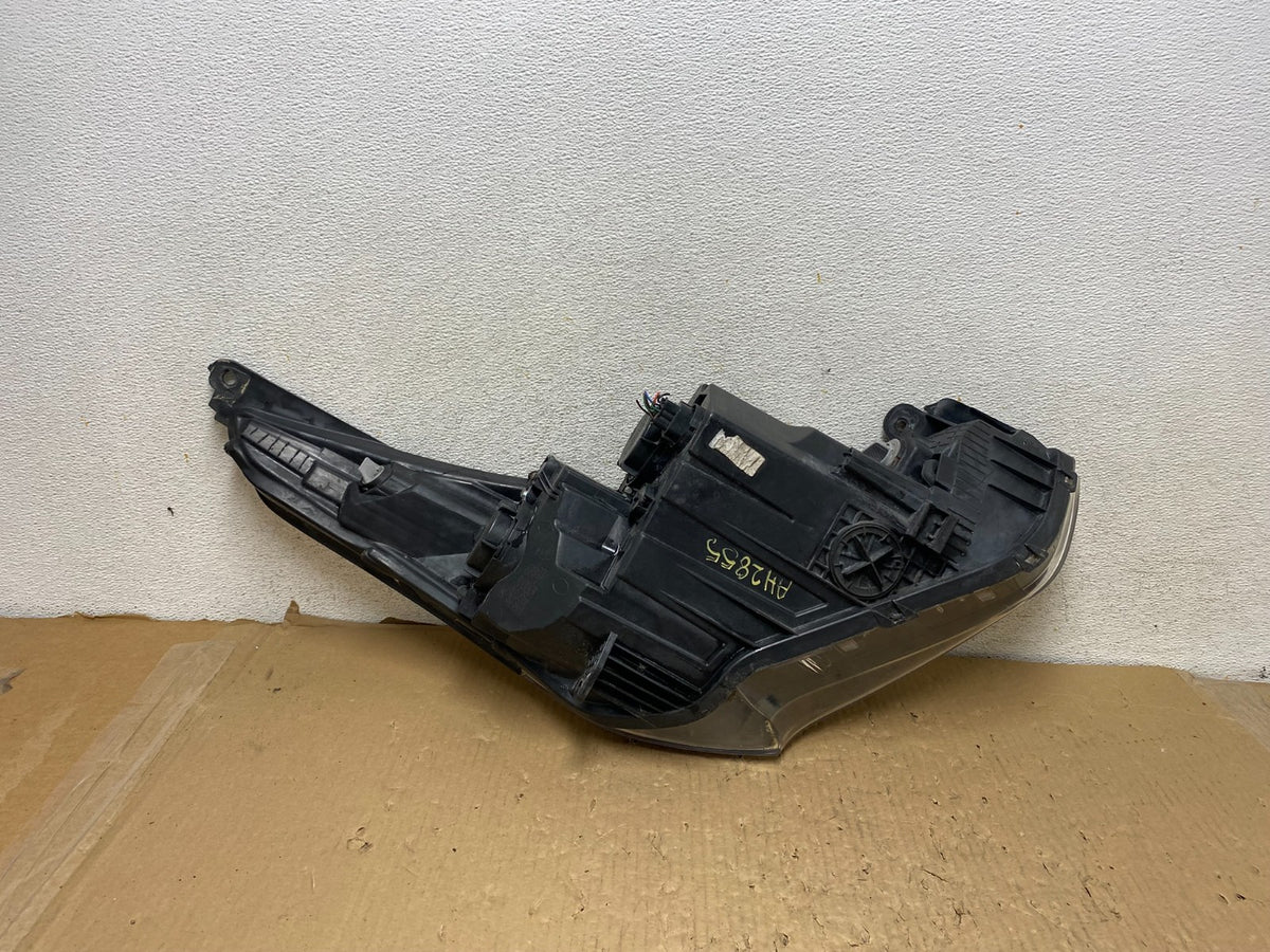 2012 - 2017 Hyundai Veloster Left Driver LH Side Halogen Headlight AH2855 DW6