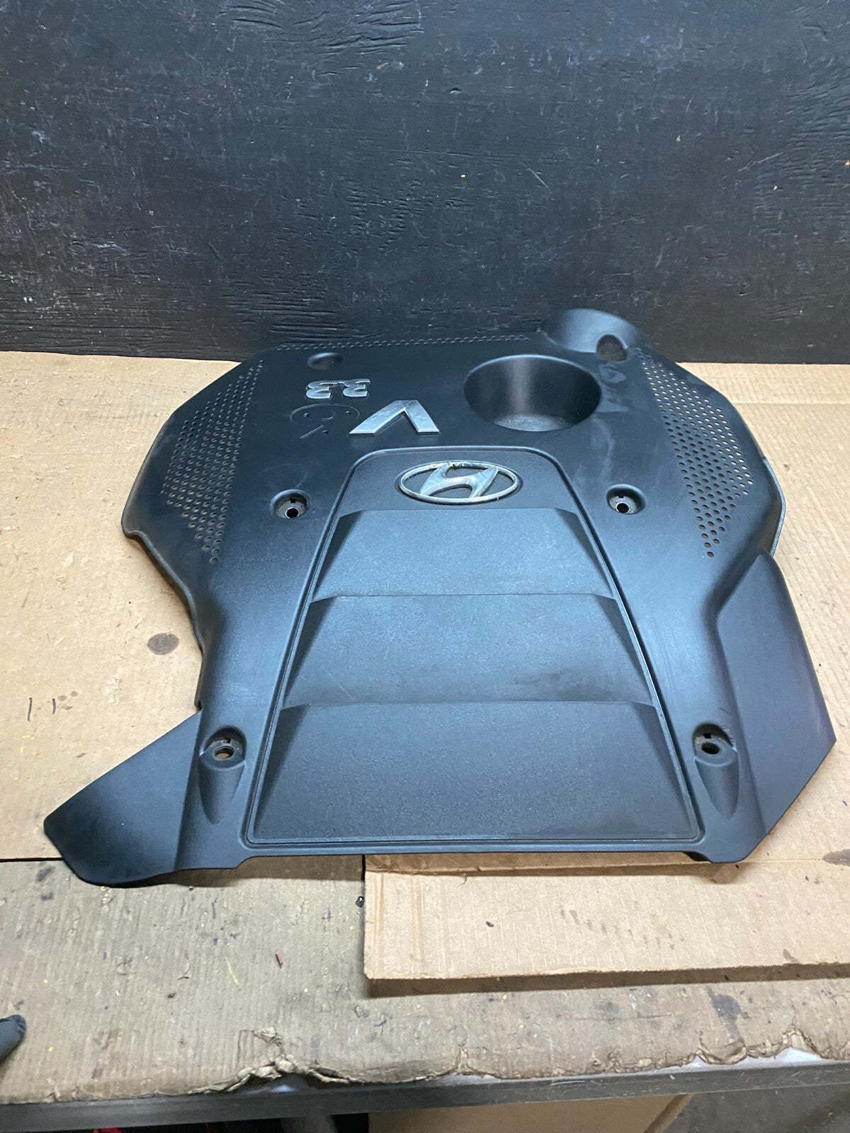 2006 to 2010 Hyundai Azera Sonata V6 Engine Motor Shield Cover G5817 DG11