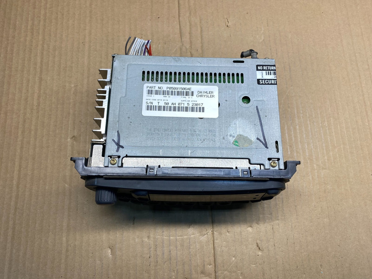 2002 - 2006 Chrysler Dodge Jeep Ram Radio CD Player AM/FM Receiver AI0212 DG3