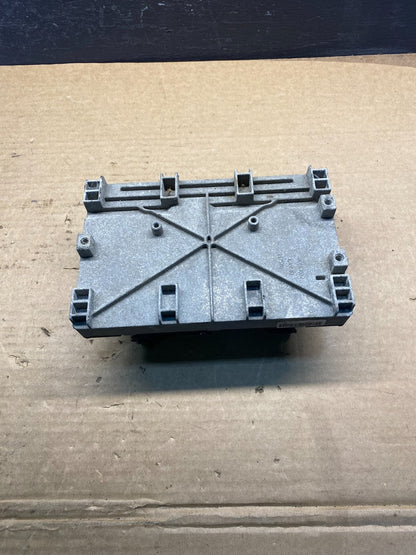 2008 Chrysler Caravan Town & Country 3.8L Engine Control p05187802ag ac8714 DG1