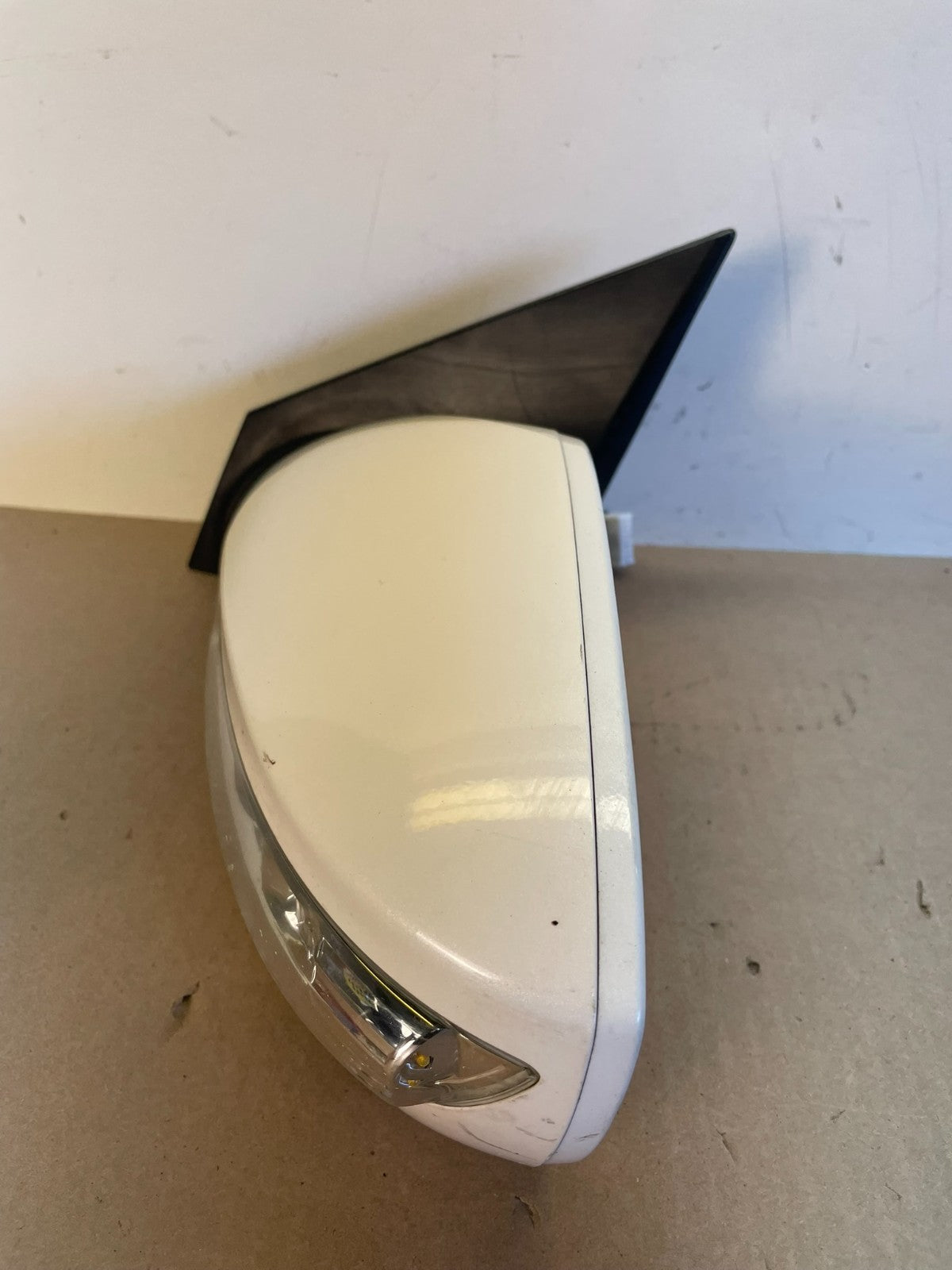 2011 - 2015 Hyundai Sonata Left Driver View Turn Sgn Door Mirror AI0863 DG9