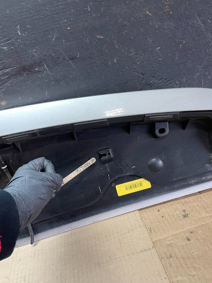 2011 to 2016 Chrysler Town & Country Rear Back Wing Spoiler U7482 DG10