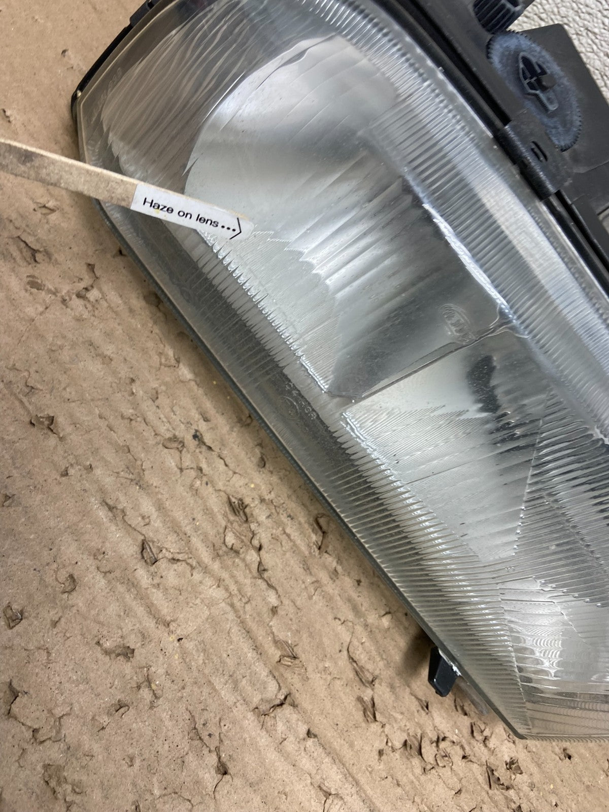 1994 to 1997 Volvo 850 Left Driver LH Side Halogen Headlight AB1690 DW3