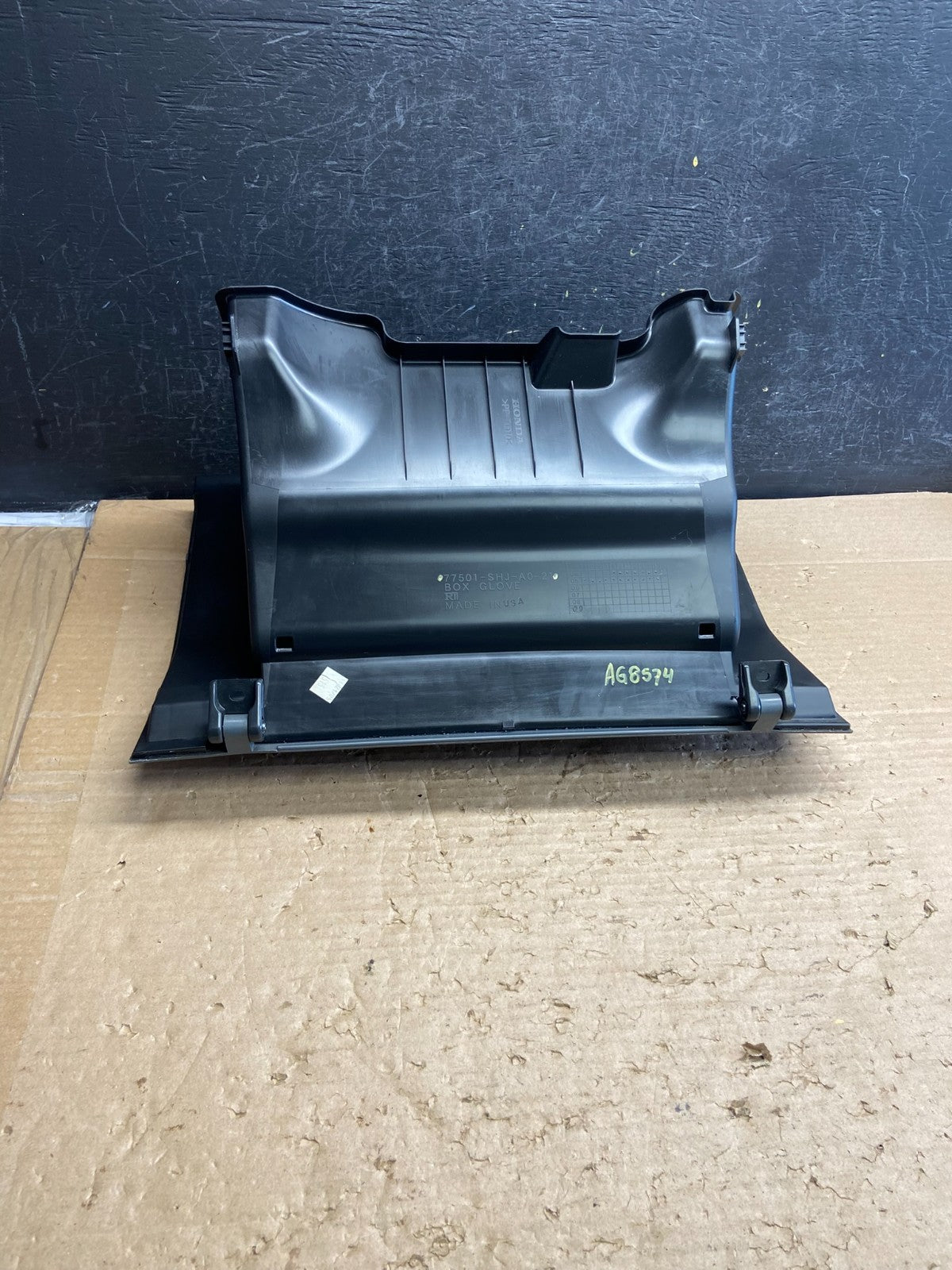 2005 - 2010 Honda Odyssey Front Right Passenger Storage Glove Box ag8574 DG4