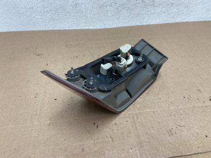 1997 1998 1999 Toyota Camry Tail Light Left Driver Lh Side AE6012 DW3
