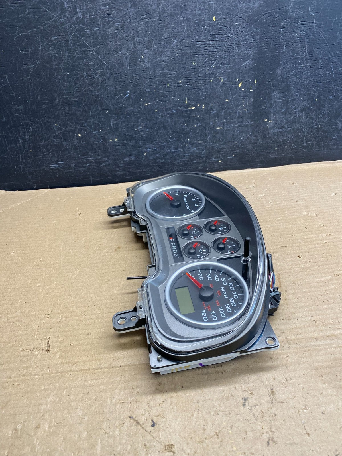 2004 - 2005 Ford F150 F-150 Speedometer Cluster Gauge AH3859 DG2