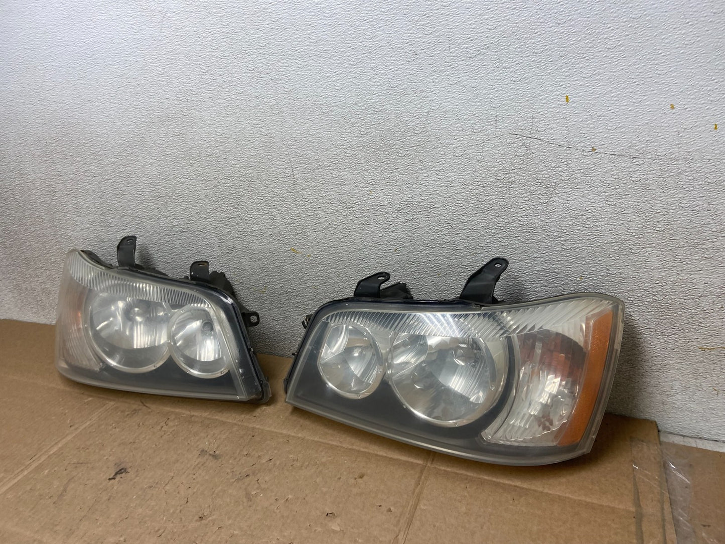 2001 2002 2003 Toyota Highlander Headlights Left+Right Side Oem Y8768 DW1