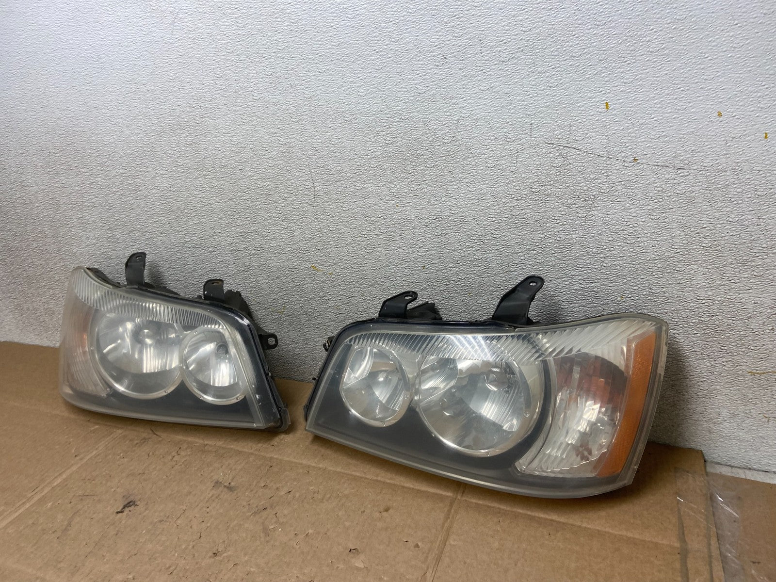 2001 2002 2003 Toyota Highlander Headlights Left+Right Side Oem Y8768 DW1