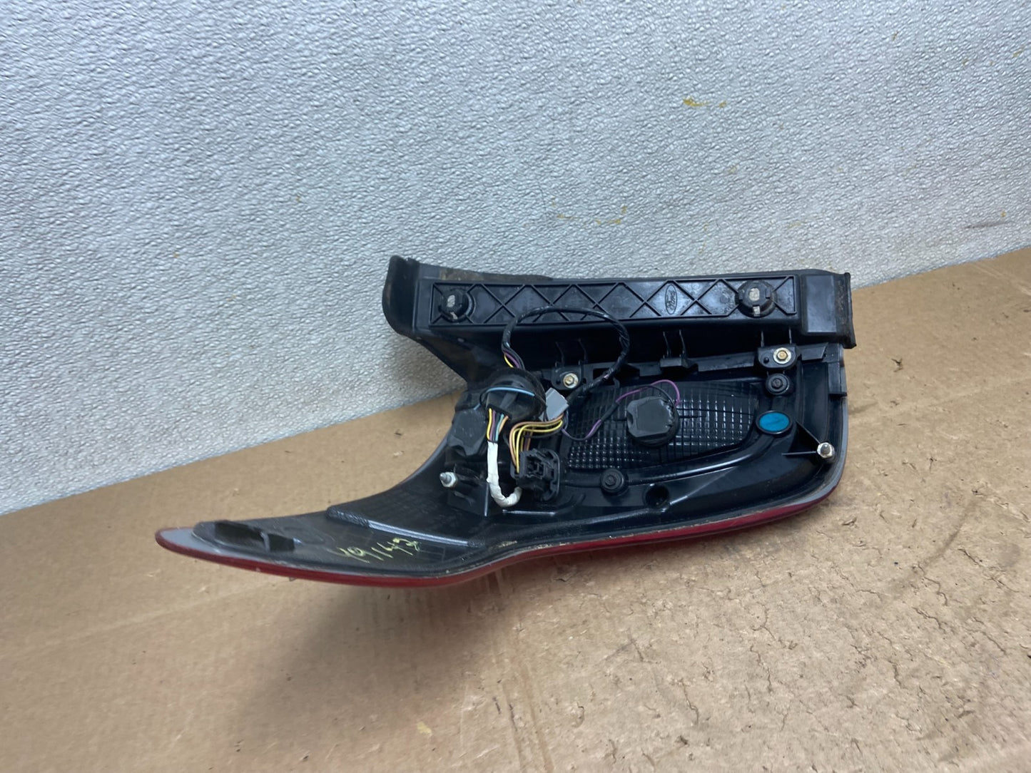 2011-2015 Ford Explorer Police Package Right Passenger Side Tail light Y9147 DW5