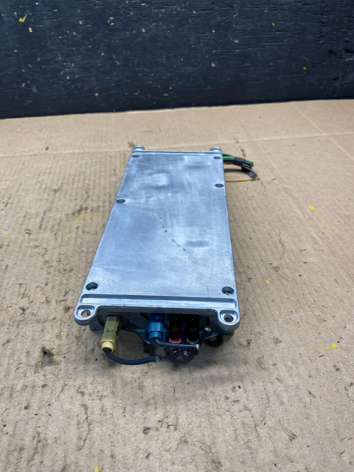 2004 to 2007 Bmw Bluetooth  Control Module Computer Telematics OEM R6221 DG2
