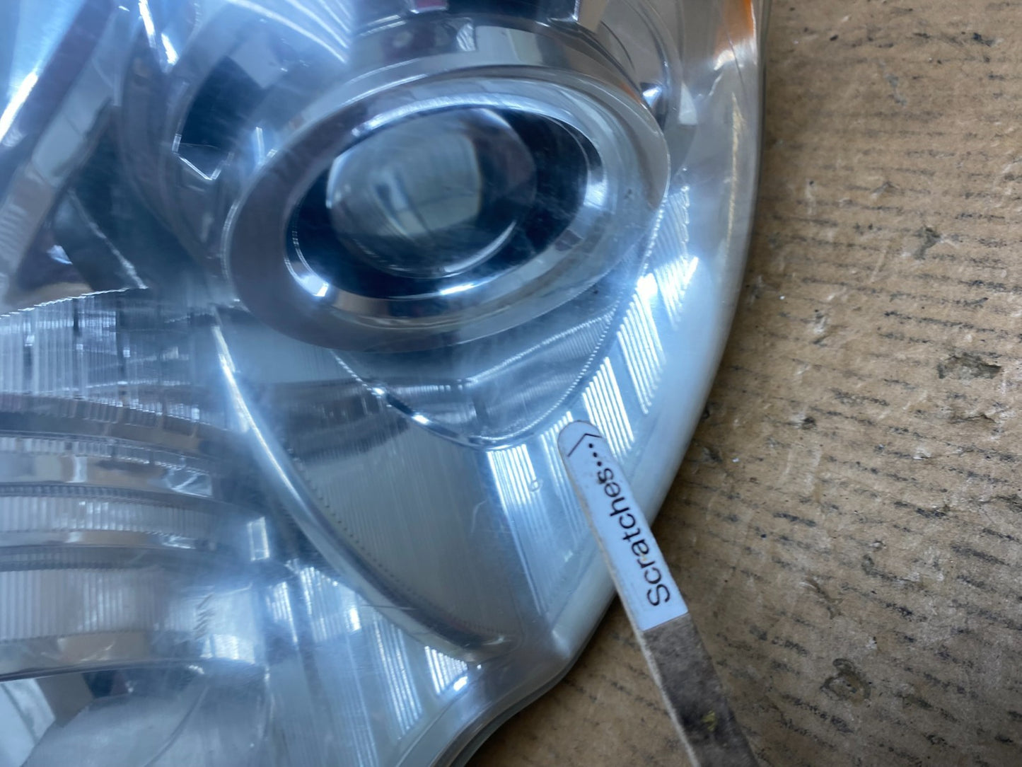 2010 2011 2012 Subaru Legacy Outback Left Driver Halogen Headlight AE0594 DW3