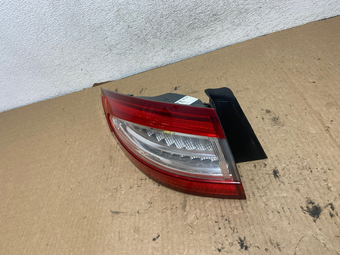 2013 to 2016 Ford Fusion Left Driver LH Side Tail Light AG2315 LK1