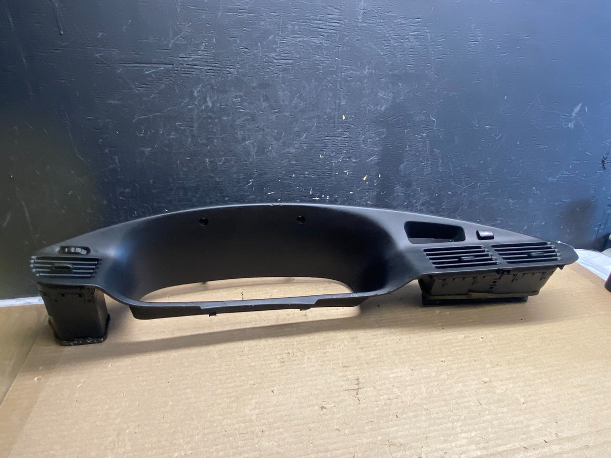 2000 to 2003 Toyota Sienna Speedometer Cluster Air Vent Bezel Trim ah3593 DG0