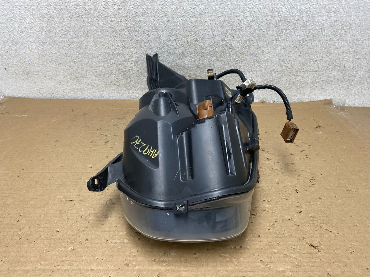 2015-2019 Ford Transit VAN Right Passenger Halogen Black Headlight AH9270 DW7