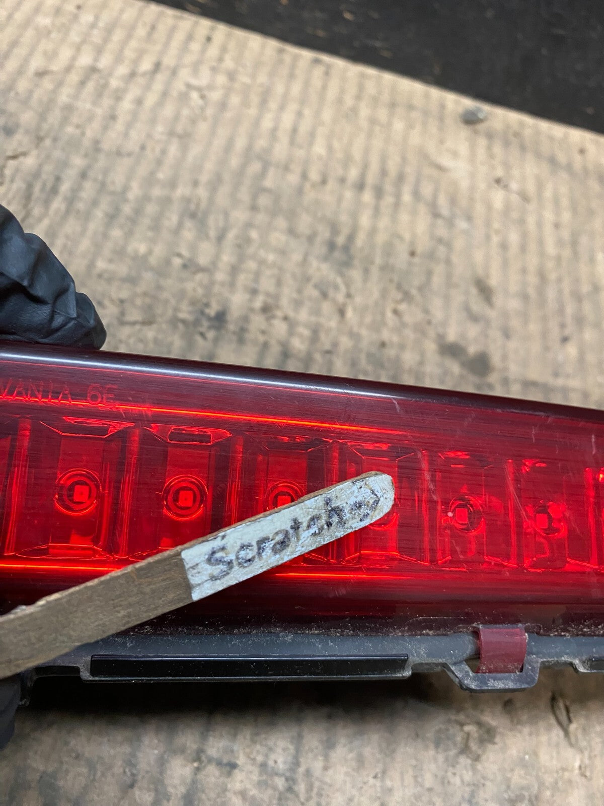 2004-2009 Cadillac Srx Third 3rd Rear Brake Lamp LED Center Tail Light N3061 DG4