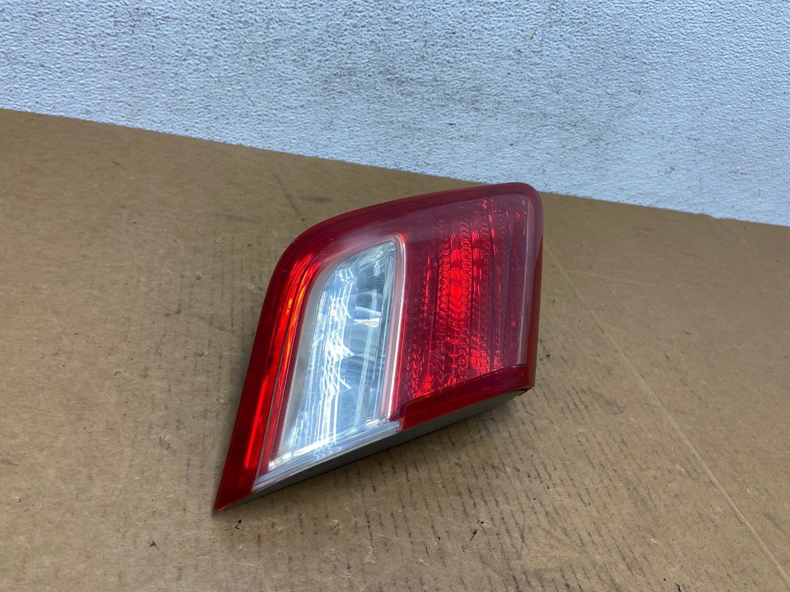2007 2008 2009 Toyota Camry Left Driver Tail Light Trunk Lid Inner AD9141 LK2