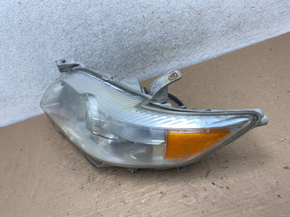 2010 - 2011 Toyota Camry Left Driver LH Halogen Headlight AI0992 DW1