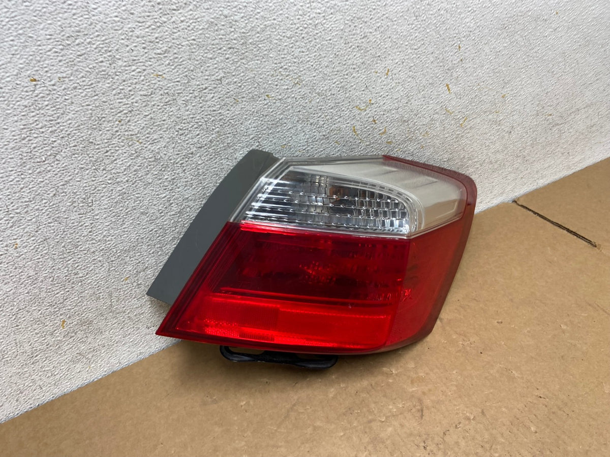 2013 to 2015 Honda Accord Sedan Right Passenger LED Tail light DEPO AI3361 LK2