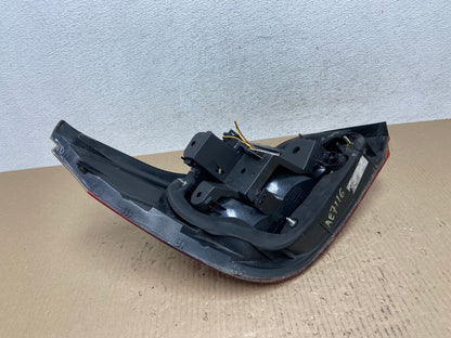 2004 - 2007 BMW 5 Series E60 Right Passenger RH Side Tail Light AE7115 LK7