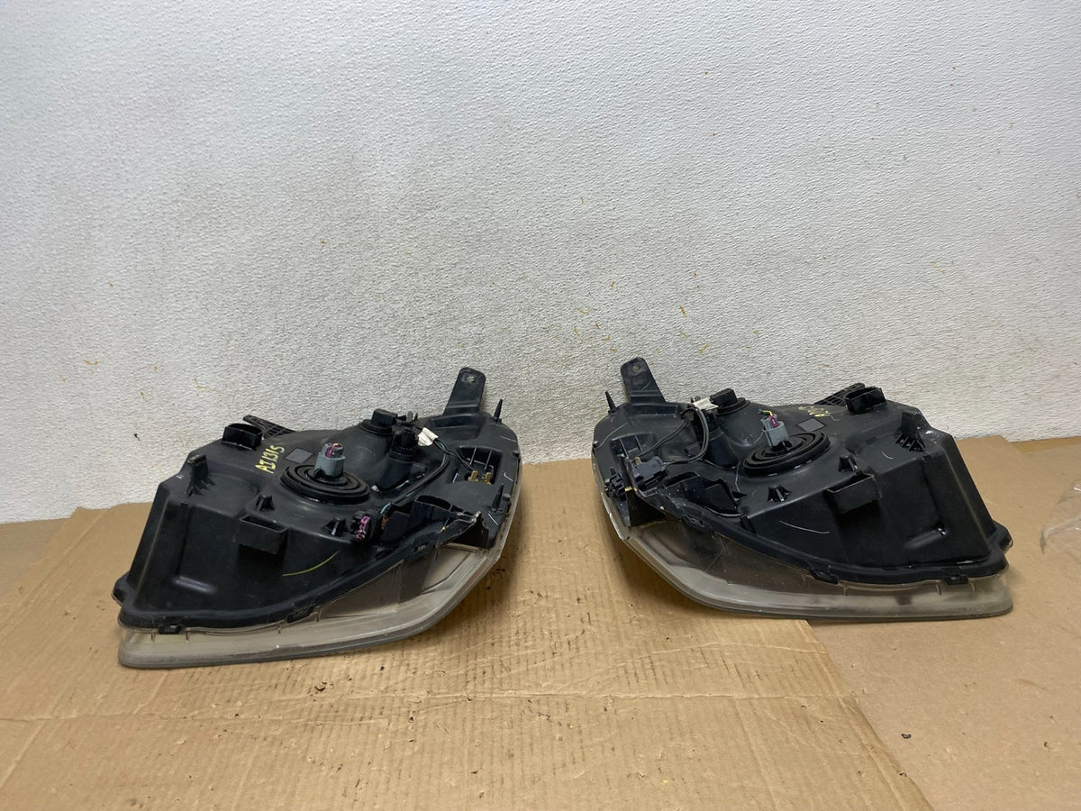 2007 - 2014 GMC Yukon Halogen Headlights Left+Right Side Set AI1315 DW10