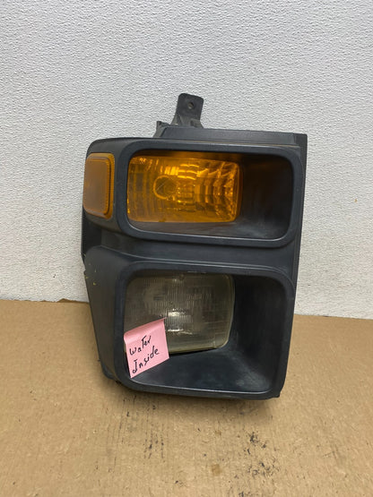 2008-2017 Ford E150 E250 E350 Van Right Side Headlight Bezel Trim AG2441 DW0