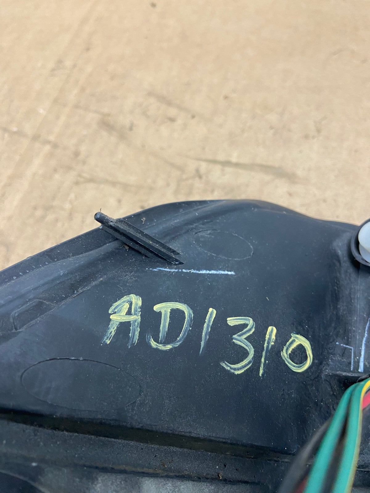 1999 2000 2001 Honda Odyssey Right Passenger Side Tail Light AD1310 LK6