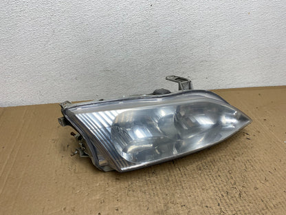1997-2001 Lexus Es300 Right Passenger RH Headlight Halogen Oem AC4135 DW2