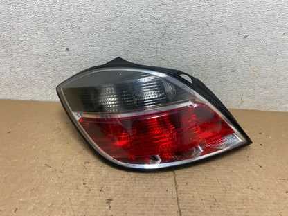2008 2009 Saturn Astra Left Driver LH Side Tail Light p4386 DG0
