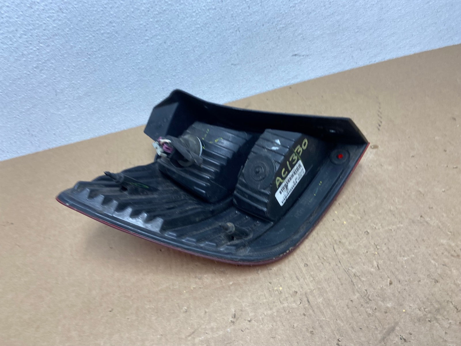 2009 - 2011 Dodge Journey Right Passenger Side Tail Light Oem AC1330 LK5
