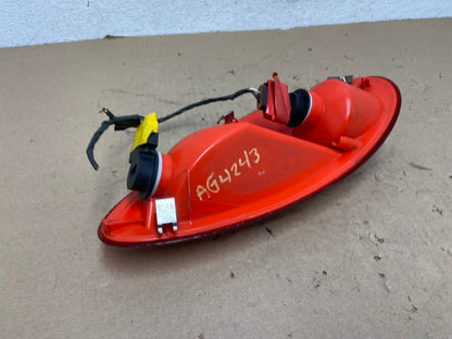 2001-2005 Chrysler PT Cruiser Left Driver LH Side Tail Light AG4243 LK3