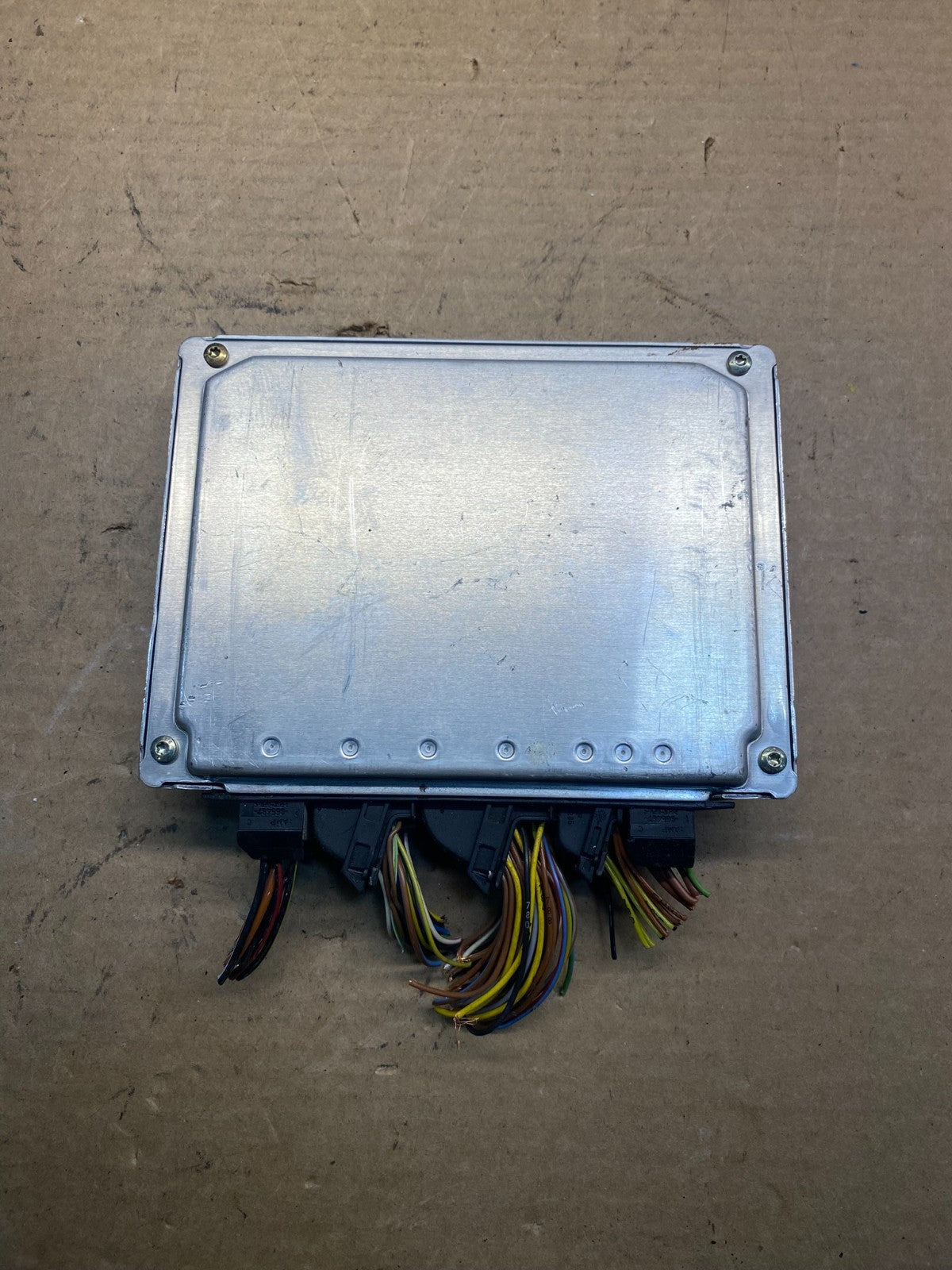 2003 to 2005 BMW X5 ECM ECU Engine Control Computer Module 7519308 AD9947 DW1