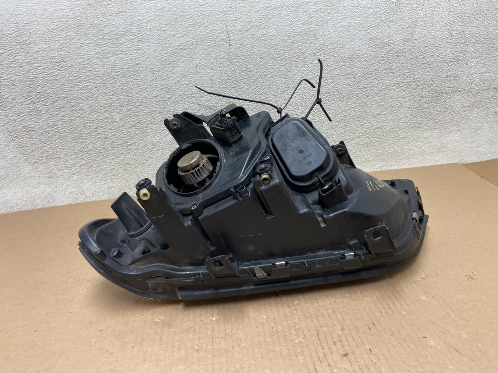 Halogen 2004 2005 2006 Bmw E53 X5 Right Passenger Headlight OEM AB5941 DW6