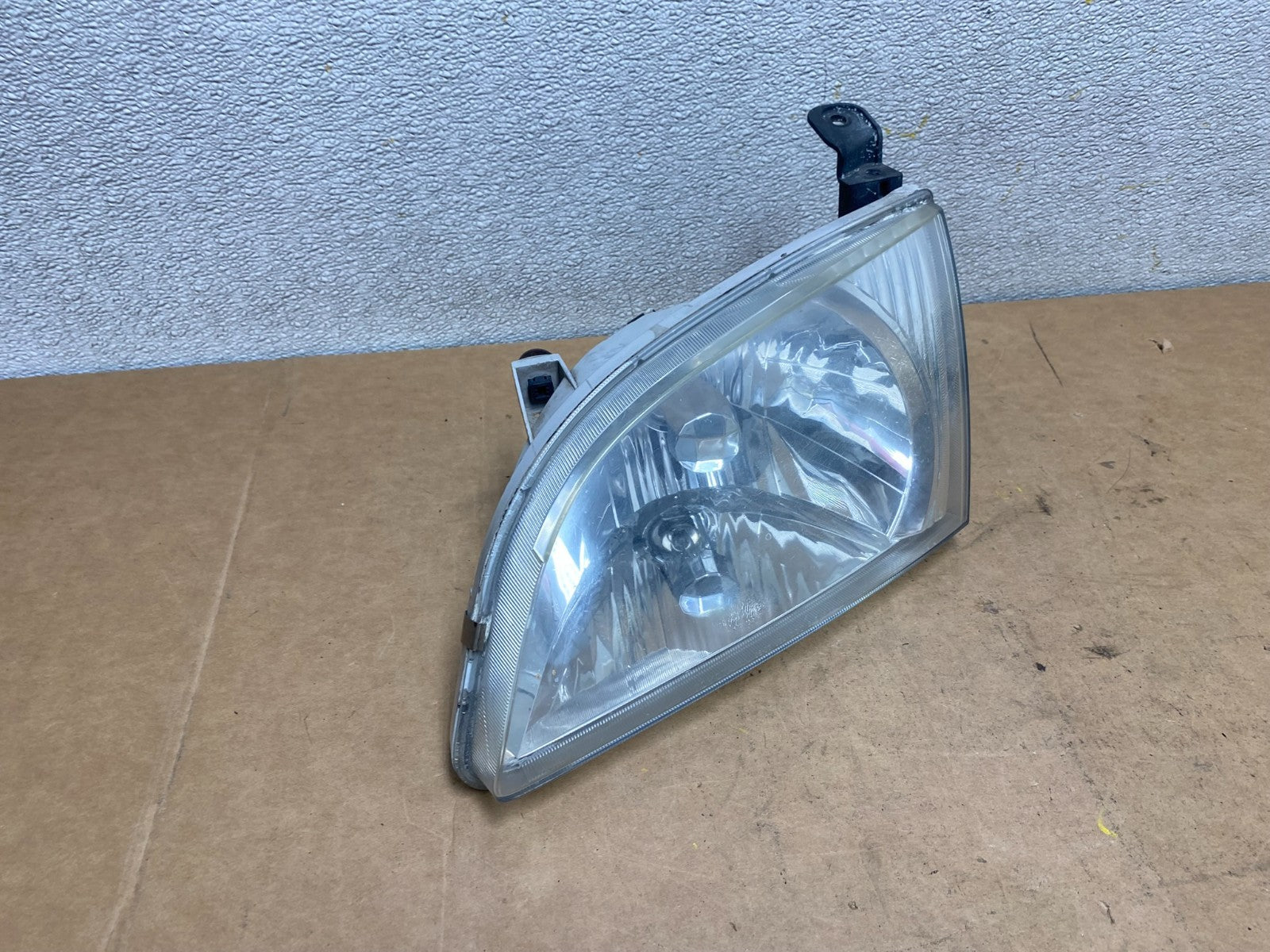 2001 2002 2003 Toyota Sienna Left Driver Lh Side Headlight Halogen X3869 DW2