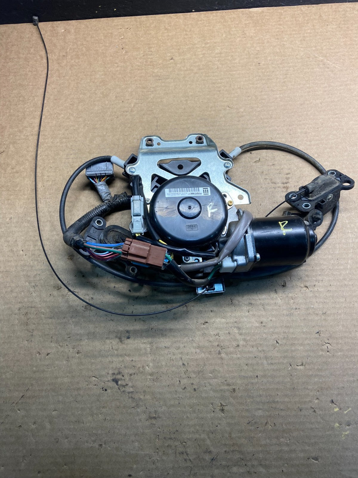 2005 - 2010 Honda Odyssey Rear Right Sliding Door Lock Actuator Motor AA0673  DG7
