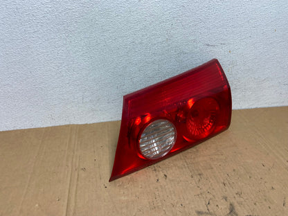 2006 - 2010 Toyota Sienna Right Passenger Side Rh Inner Tail Light AD3188 LK2