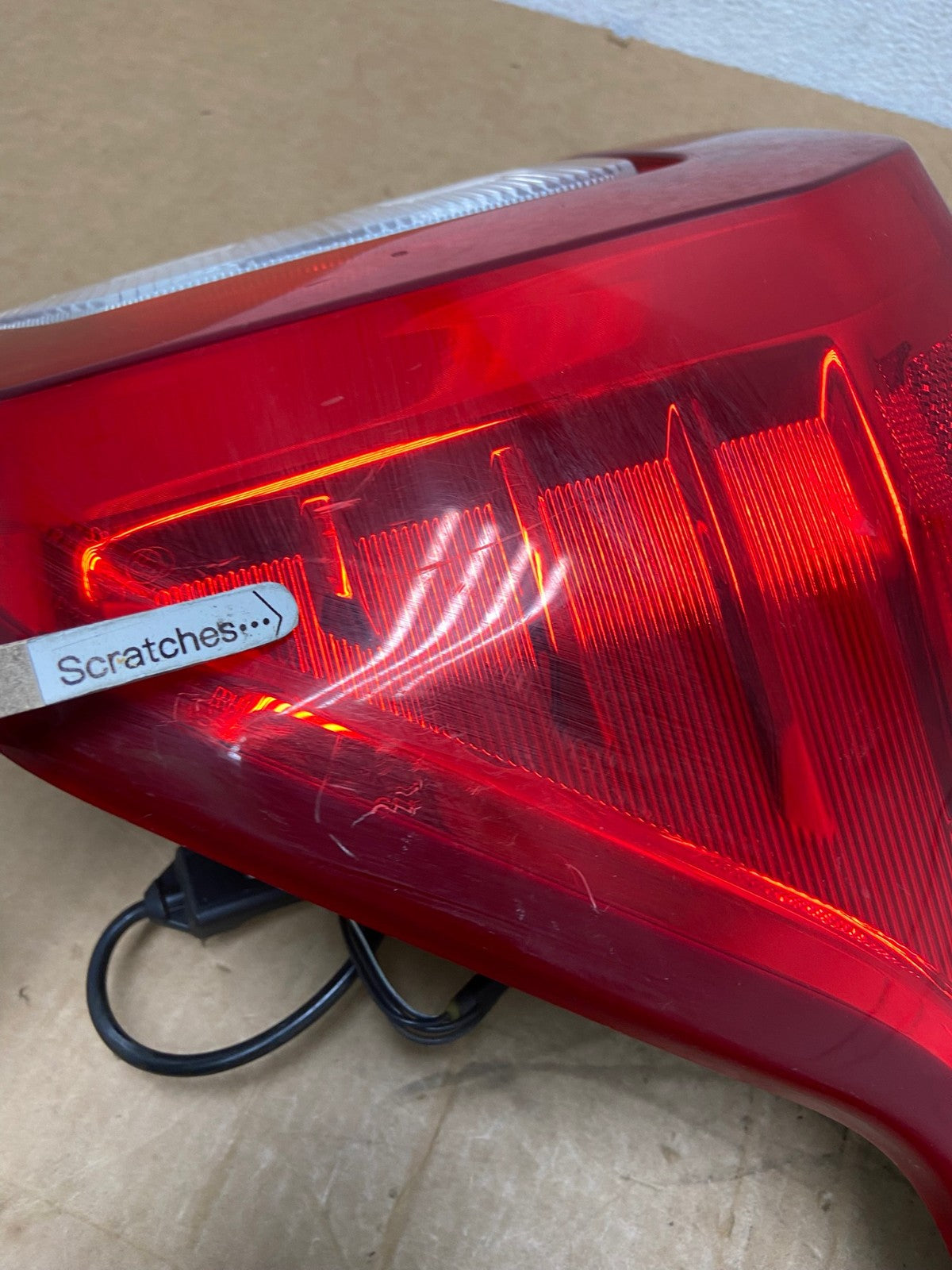 2020 2021 2022 2023 Ford Explorer Right Passenger Side Tail light AD6352 LK3