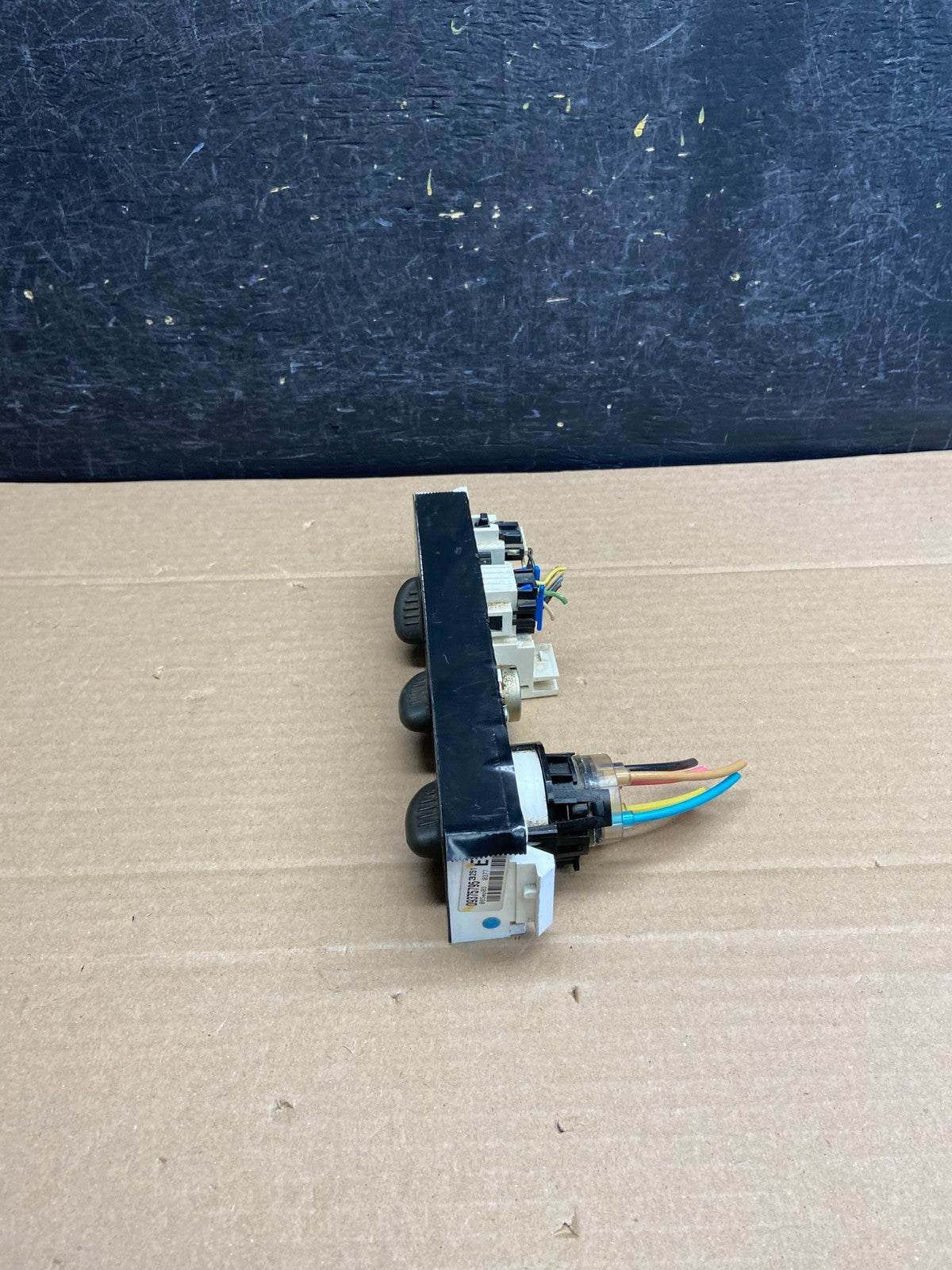 2001 - 2007 GMC Chevrolet Express 1500 Climate Control A/C AG5040 DG2