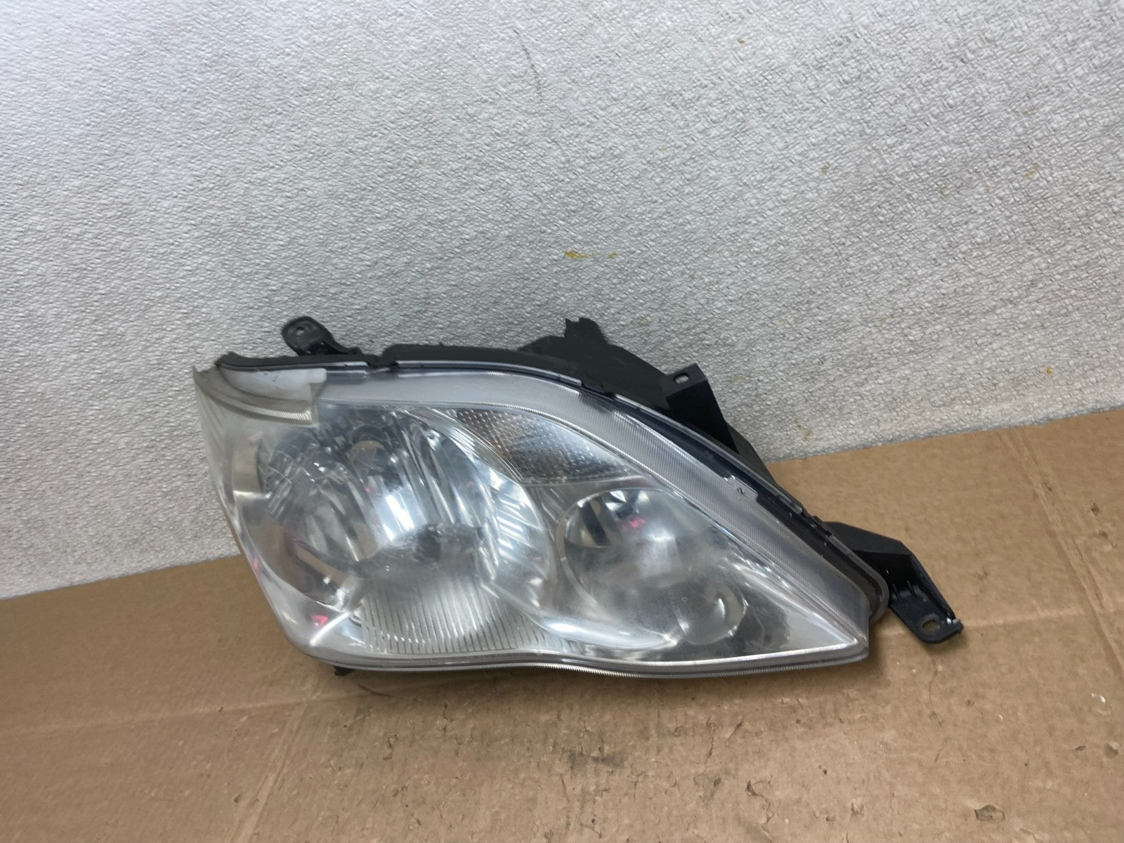 2005 2006 2007 Toyota Avalon Right Passenger RH Halogen Headlight Y8838 DW1