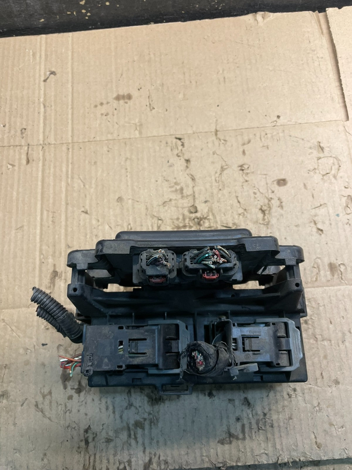 2007 Jeep Grand Cherokee Integrated Power Fuse Box 04692109ac x8355 DG6