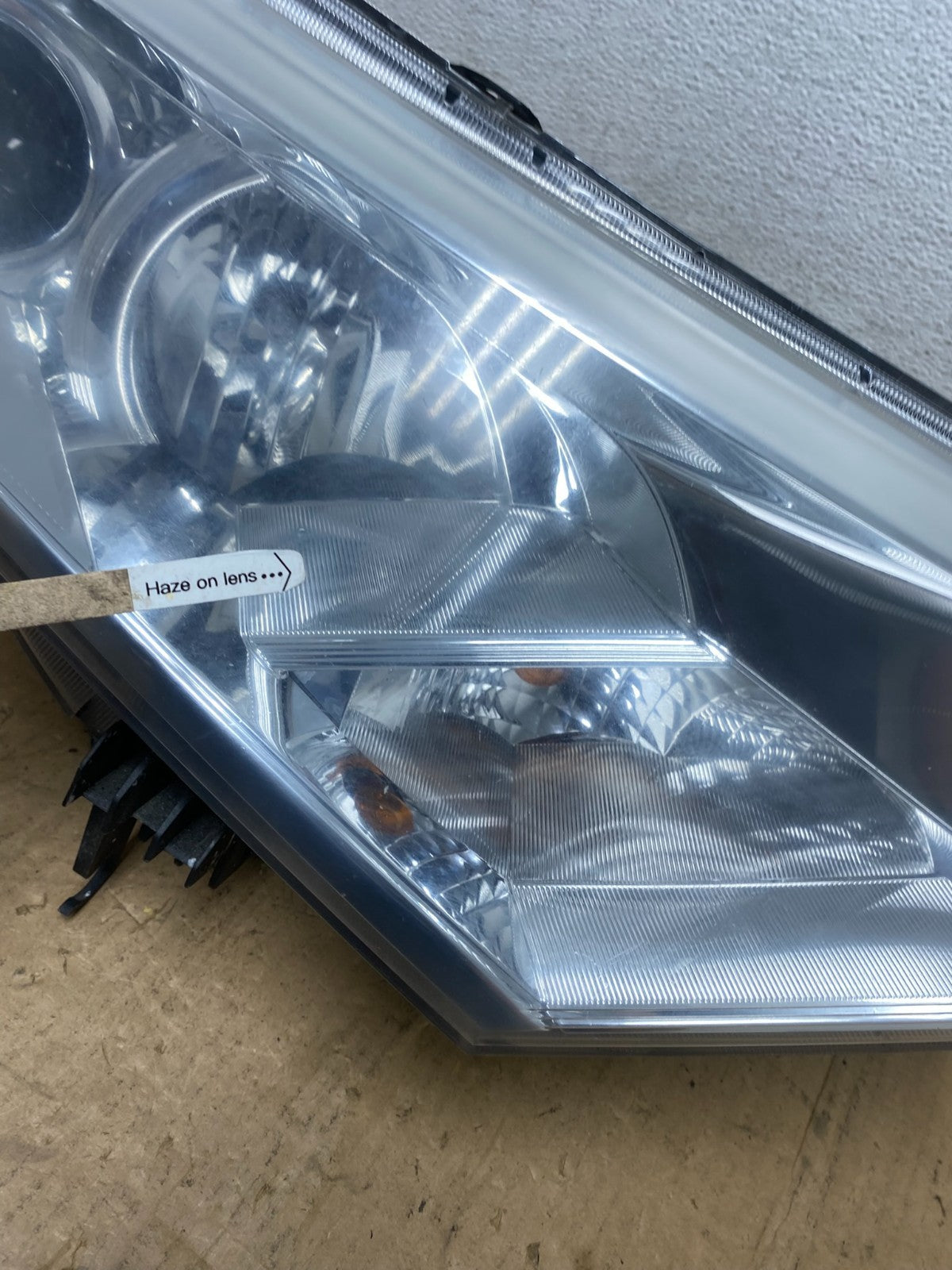 2012 to 2017 Nissan Quest Right Passenger RH Headlight Halogen AD1327 DW4