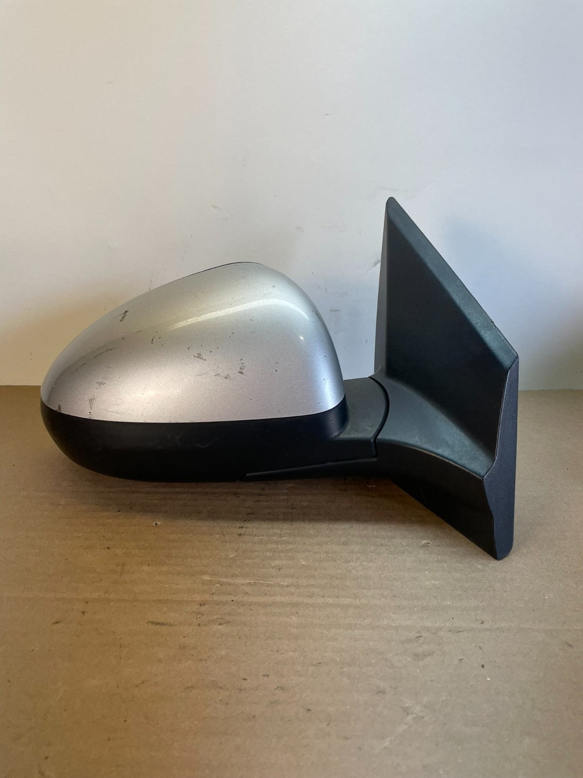 2012 to 2020 Chevrolet Sonic Right Passenger RH View Door Mirror AF56700